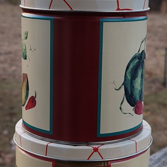 Olive Can Company 3 Pc Canister set. Dated 1994 - Picture 12 of 16